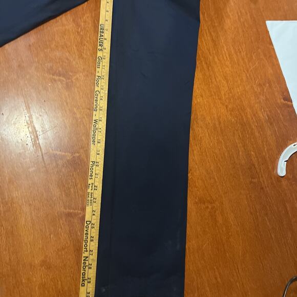 St. John Sport By Marie Gray Straight Leg Black Pants Sz 4 - Picture 8 of 8